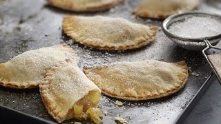 Empanadillas de manzana y canela  Recetas Buitoni [upl. by Hallett]