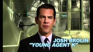 MEN IN BLACK 3  Featurette [upl. by Grefer]