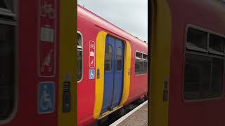 455 Arrives into Clapham Junction with a 2 tone [upl. by Gherardo592]