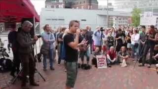 Protestdemo vor dem quotSpiegelquotGebäude in Hamburg am 7 August 2014 [upl. by Haerdna]