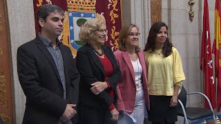 Los presupuestos de Madrid aumenta un 20 en gasto social [upl. by Llertnauq]