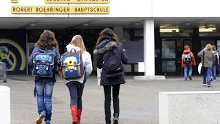 Deutschland vor Schulbeginn Inflation leert die Taschen der Eltern [upl. by Heaps]