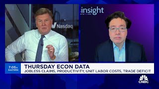 Bitcoin can top 150000 in the next 1218 months says Fundstrats Tom Lee [upl. by Ayekan647]