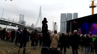 We arriveren op het Willemsplein bij aankomst Sinterklaas 2024 een bont gezelschap [upl. by Nicks]