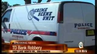 Greenacres police search for bank robbery suspect [upl. by Aizek]