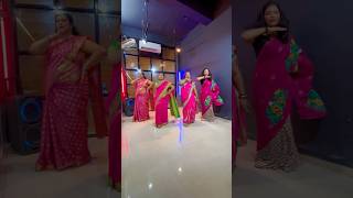 Gulabi sadi 🩷 newsong brotherhood gulabisadi dancevideo ladiesdance [upl. by Luing]