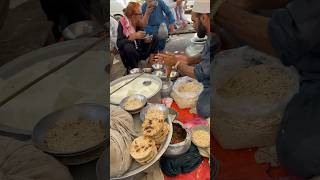 Desi Lassi Joo Roti amp Palak Saag  Street Food  Taxila Jumma Mandi [upl. by Bidle]