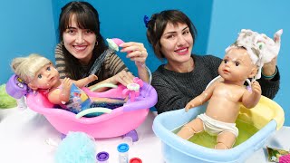 Bebek videoları Baby Born oyuncak bebekler ile banyo zamanı Bebek bakma oyunu [upl. by Pinzler]