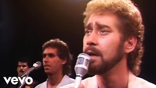 Earl Thomas Conley  Holding Her and Loving You Official Video [upl. by Soulier]