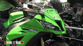 Kawasaki ZX 10R 2011 [upl. by Derag]