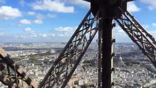 Eiffelturm Paris Liftfahrt zur Spitze  On the Top HD  Etage 2 bis 3 [upl. by Akinat15]