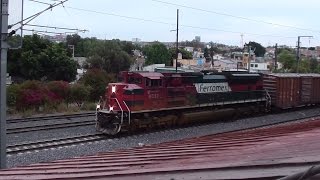 Ferromex mixto SD70ACe pasando por Queretaro [upl. by Lobiv]