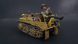 Sdkfz2 Kettenkrad Tamiya 135 with German Officer [upl. by Puglia]