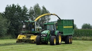 Loonwerk Meganck  JD 7500  gras hakselen [upl. by Siram]