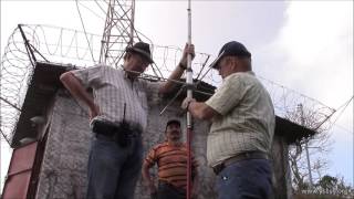 Cambio de Antenas en El Boquerón Marzo 2016 [upl. by Derrek737]