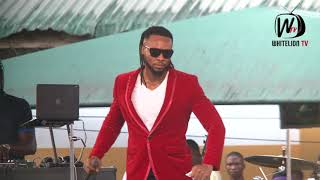 Flavour  Osondi Owendi Live [upl. by Irehs]