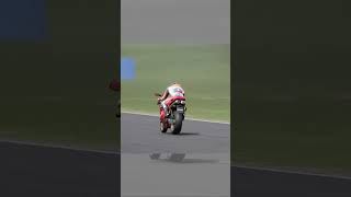 Carreras ilegales de motos en España ¡Adrenalina al límite  0010 shorts [upl. by Zizaludba25]