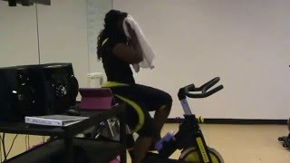 FREE SPINNING CLASS FOR BEGINNERS THERE IS INSTRUCTIONS HOW TO SET YOUR BIKE HANG IN THERE [upl. by Yddet521]