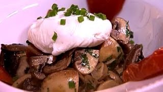 Choumicha amp lOeuf Marocain Salade de Champignons aux Oeufs Ep 49  شميشة  سلطة الفطر بالبيض [upl. by Gnet203]