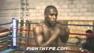 FLOYD FLASHBACK MAYWEATHER TRAINING FOR BALDOMIR [upl. by Araas]