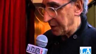 Sanremo Battiato quotAlieno ma mi divertoquot [upl. by Flavia]