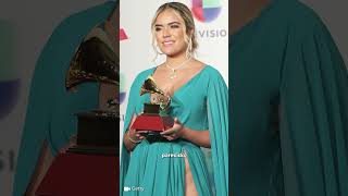 ¿KarolG repitió vestido en los Latin GRAMMY 👗 [upl. by Llerrem]