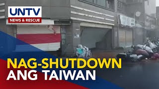 Taiwan naglockdown na dahil sa pagtama ng bagyong KongRey [upl. by Martine128]