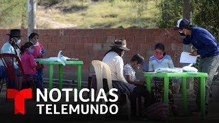 Cierran escuelas en Bolivia por falta de alumnos  Noticias Telemundo [upl. by Hiasi]