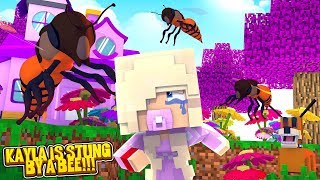 Minecraft PRINCESS BABY KAYLA GETS STUNG BY A BEE [upl. by Marissa817]