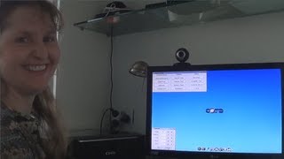 Mum Tries Out Tinycore Linux 477 2013 [upl. by Siraj]