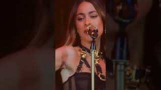 TINI  En mi mundo Violetta solo amor y mil canciones [upl. by Tnirb]