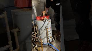 20 GAL Water Heater MilwaukeeTool NothingButHeavyDuty tools plumbing shortsfeed plumbingvideo [upl. by Jillana]