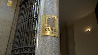 La AN anula una multa de 91 millones de la CNMC a BBVA Santander Sabadell y CaixaBank [upl. by Leonanie]