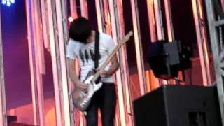 Jonny Greenwood rocks to Bodysnatchers in Manchester 2008 [upl. by Jepson]