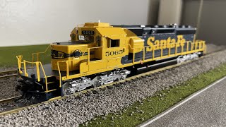 ATST SD402 Athearn RTR Review [upl. by Dagny]