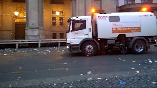 Balayeuse  Nettoyage de Rues  Street Cleaning Strassenreinigung Straatreiniging Sweeper [upl. by Renwick]