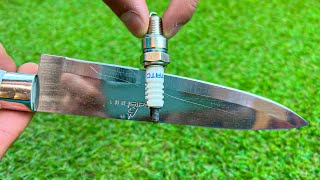 Knife is like a Razor in 1 minute Intelligent knife Sharpening Technique using a Spark Plug [upl. by Lowis]