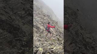 🤭🤣 Así vamos por las Crestas no No os perdáis el vídeo completo🤪 senderismo nature pirineos [upl. by Aseela]