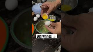 How to separate egg whites from whole egg 🙌🏻🙌🏻 strengthtraining transformation fitness diet [upl. by Vihs]