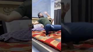 Aise kon sota hai bhai 😨🤣 funny viral comedy shocked funnyvideo [upl. by Azilem]