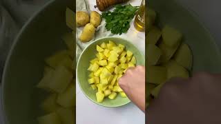 Patate lesse al microonde la ricetta furba senza fornelli [upl. by Yuria959]