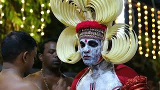 Pottan Theyyam  Kerala [upl. by Pellikka]