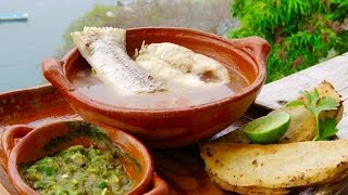 cómo hacer CALDO DE PESCADO Y SALSA BRAVA [upl. by Oralia]