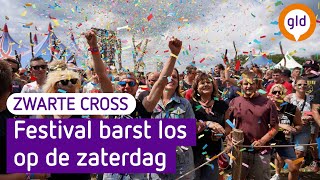 Scheuren over de crossbaan en vol gas losgaan  Zaterdag van de Zwarte Cross 2023 [upl. by Pleasant166]