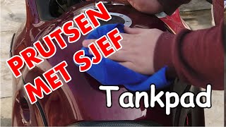 Prutsen met Sjef  Tankpad sticker [upl. by Himelman]