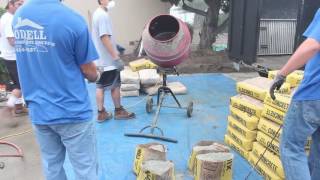 How to mix concrete in a mixer [upl. by Diandre]