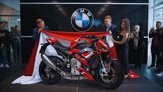 2025 NEW BMW S 1000 R FACELIFT OFFICIALLY INTRODUCED  DUCATI LOOK ALIKE WITH 210 HP [upl. by Amorette]