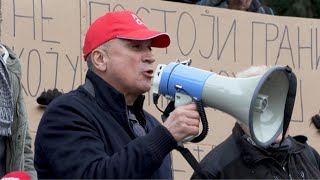 DjokovicPosse Vater Srdjan führt Proteste in Belgrad an  SID [upl. by Meekah]