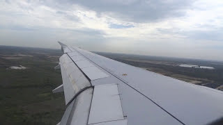 JetBlue Airways  Landing at AustinBergstrom International Airport in Texas [upl. by Atronna879]