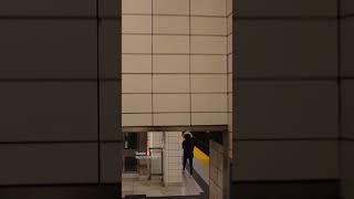 Entering the Platform at Osgoode subwaystation 🇨🇦 downtowntoronto downtown toronto shorts [upl. by Nahtanoy]